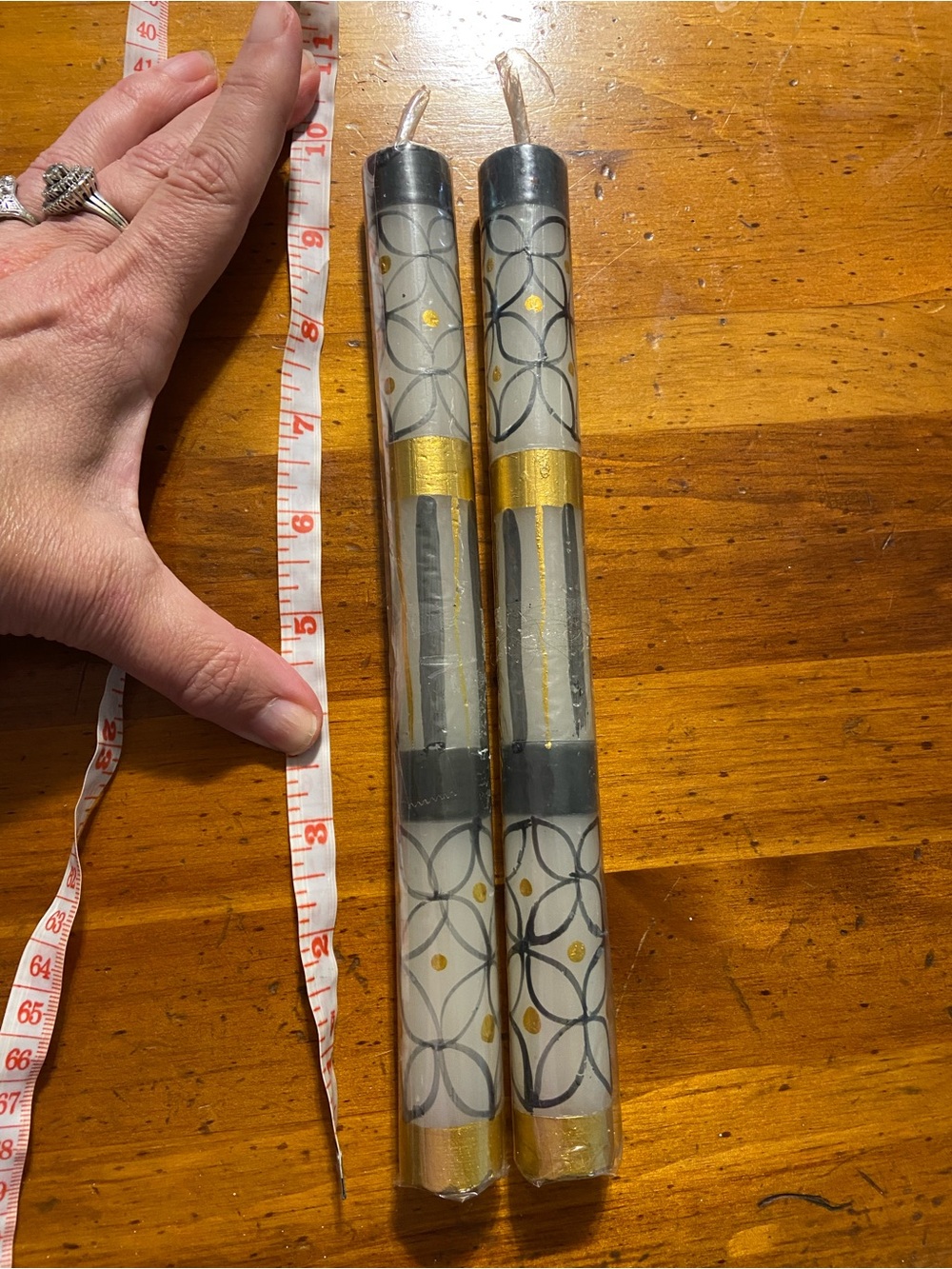 Hand Painted Pair of Decorative Taper Candles in White, Gold & Gray - Picture 2 of 4